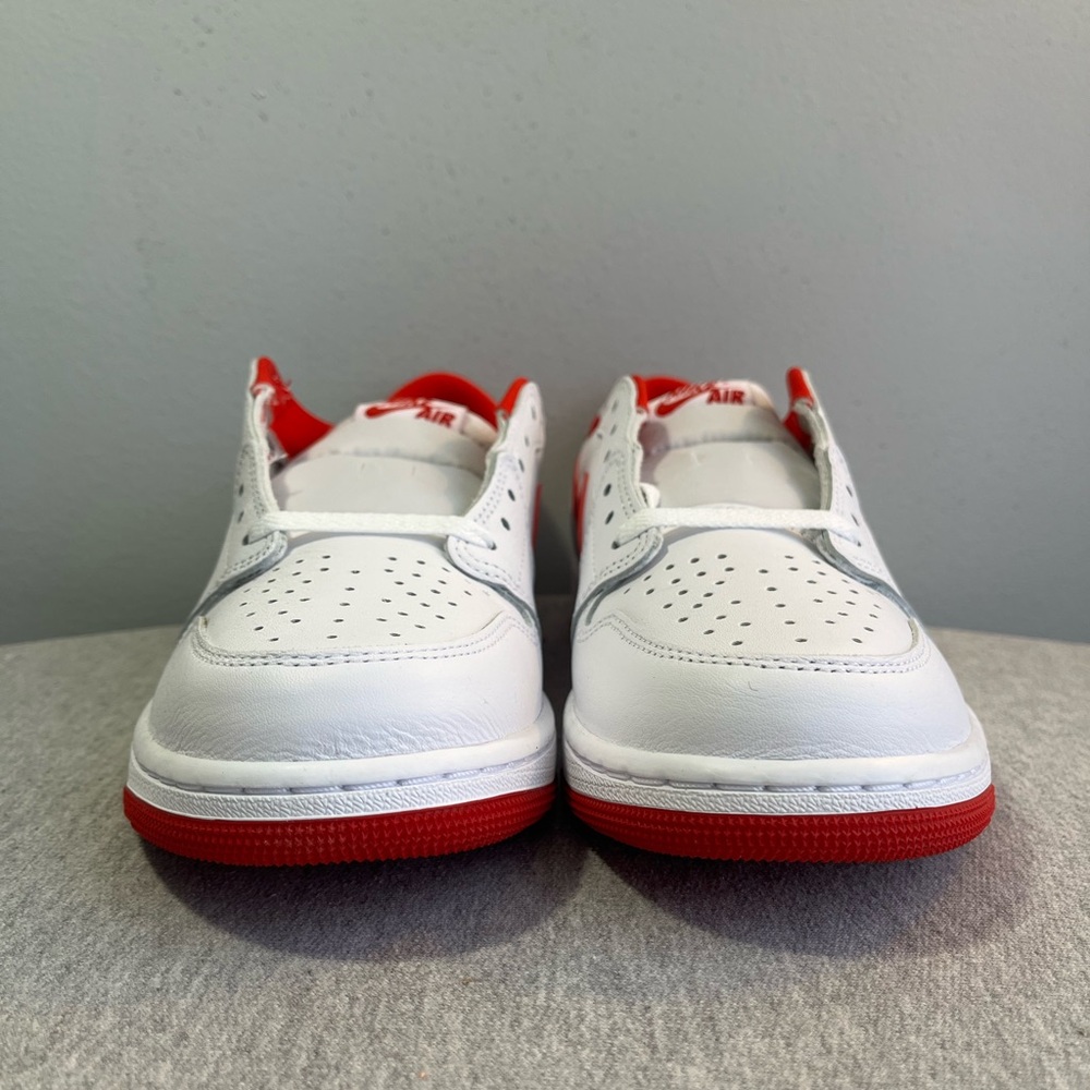 Nike Air Jordan 1 Retro OG Low University Red Men’s Shoe Size 10 CZ0709-161 - Picture 2 of 11
